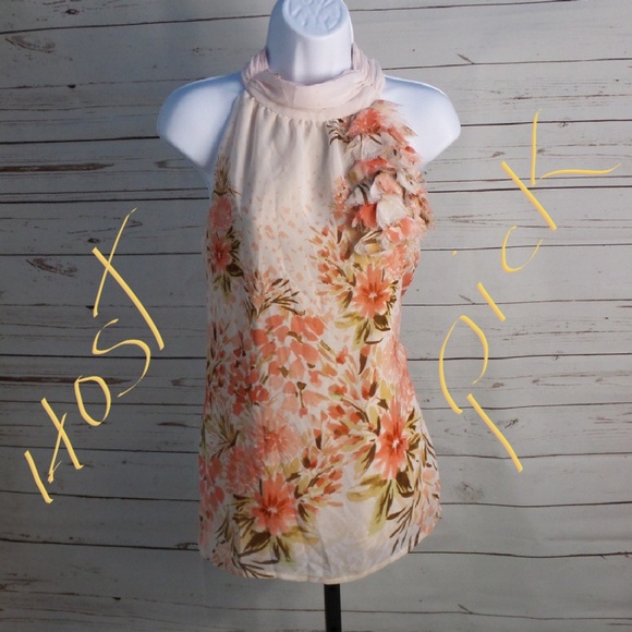 Maurices Tops - Maurices Large Sleeveless Floral Blouse